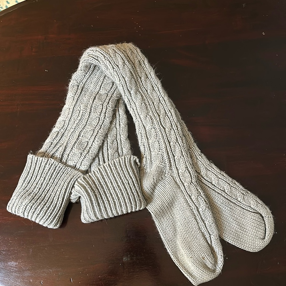 Above the knee Cozy Knit Socks
